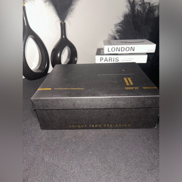 New in Box White Ankle Boot (NIB) - Picture 3 of 5